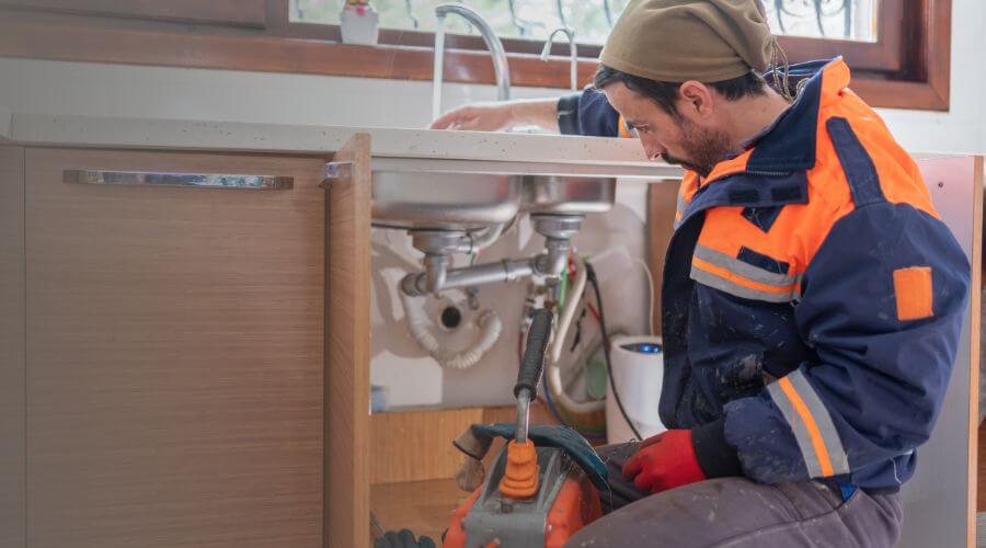 Local tankless water heater installation in Oil City, LA